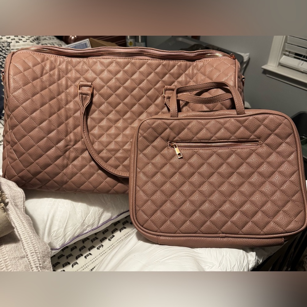 Quilted Mauve Travel Bag Set
